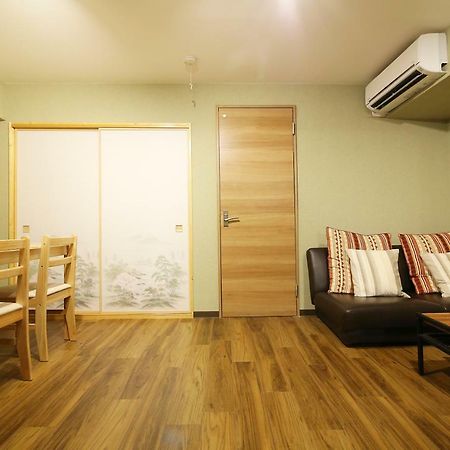 Shinjuku Tenjin 4F Tokyo Eksteriør billede