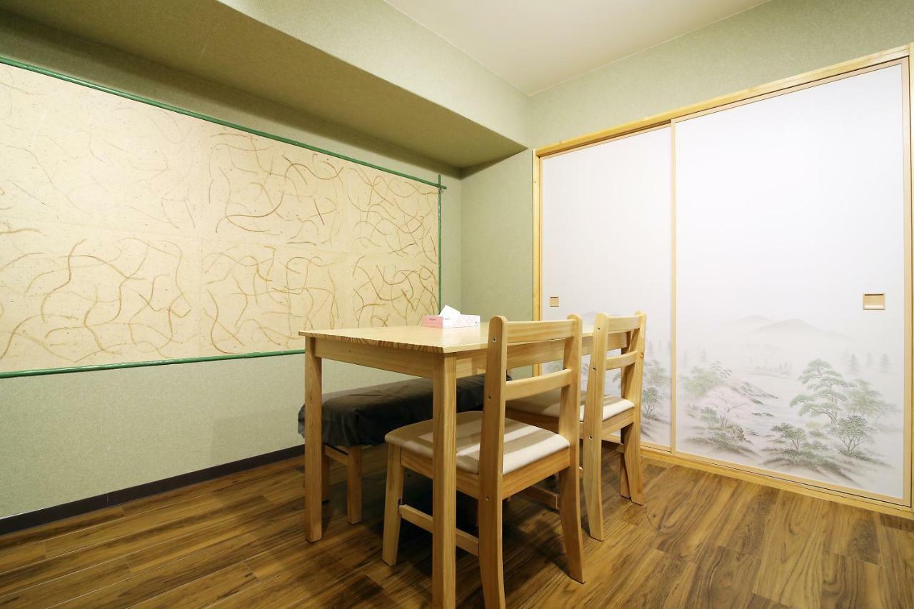 Shinjuku Tenjin 4F Tokyo Eksteriør billede